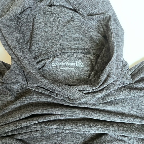 Outdoor Voices CloudKnit Hoodie - Size Medium - Picture 5 of 9
